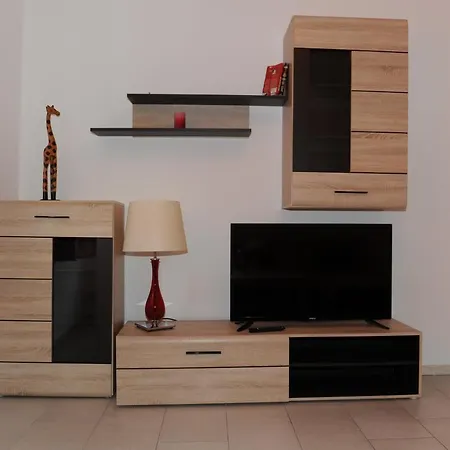 Apartmani Ivisic Vodice Zewnętrze zdjęcie