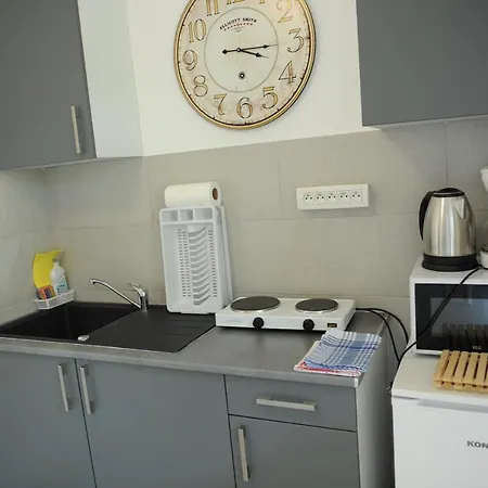 Apartmani Ivisic Vodice Zewnętrze zdjęcie