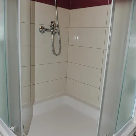 Apartmani Ivisic Vodice Zewnętrze zdjęcie